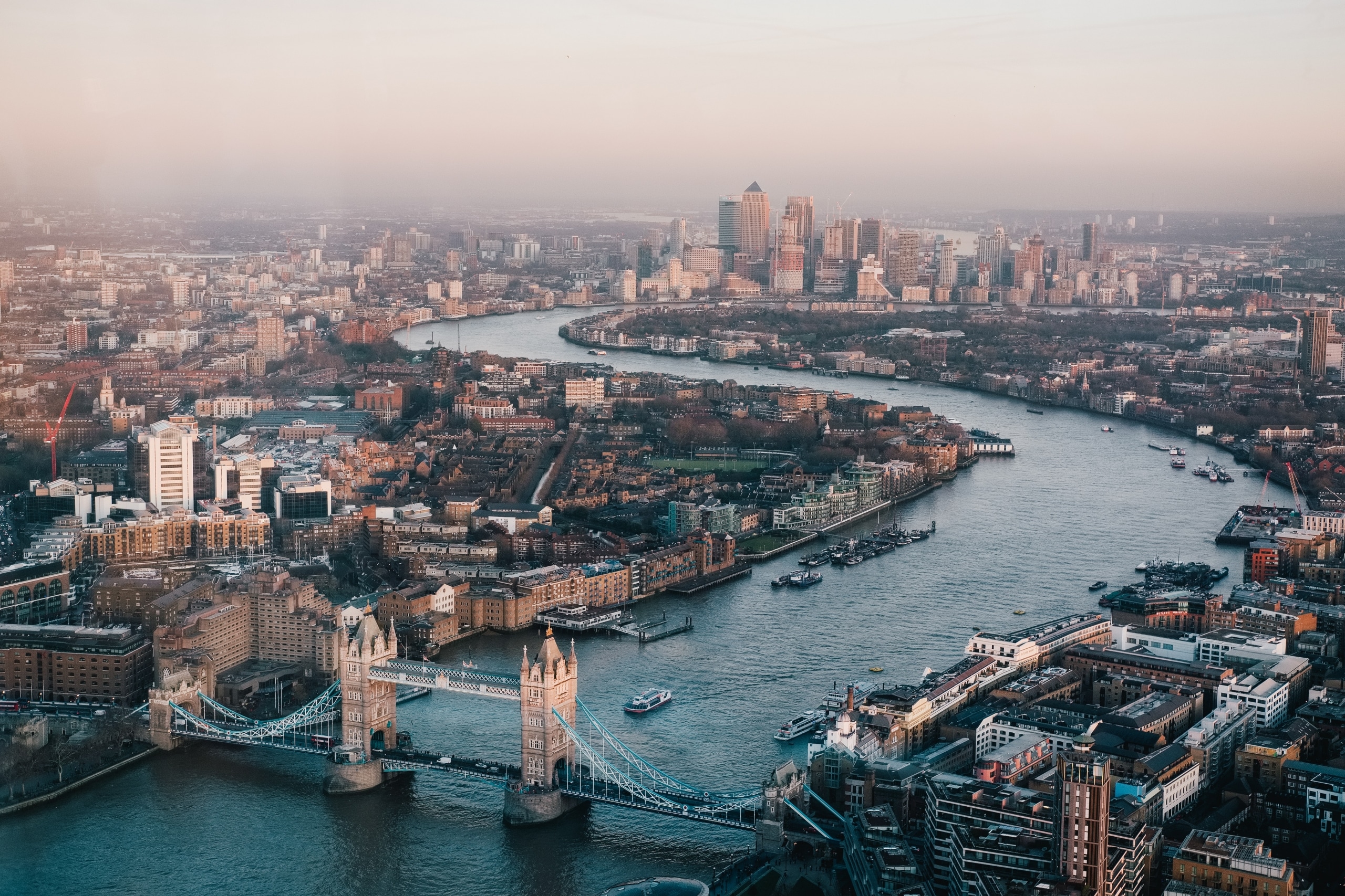 FourthRev and The London School of Economics and Political Science launch first ‘Career Accelerator’ in data analytics