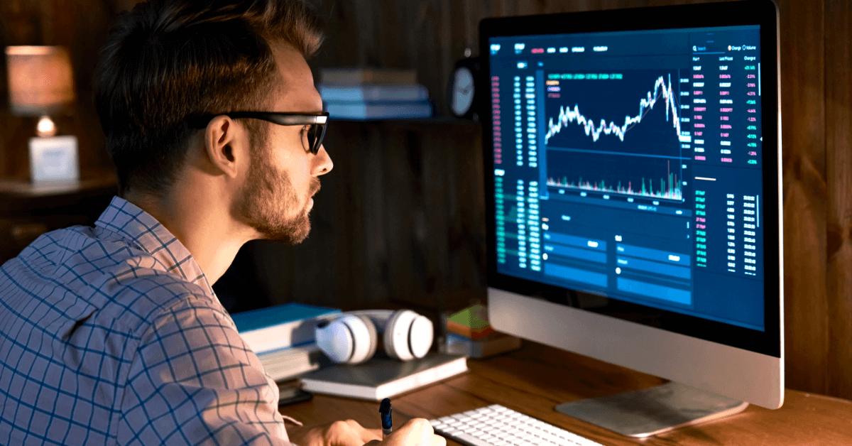 How to Become a Data Analyst in 2023
